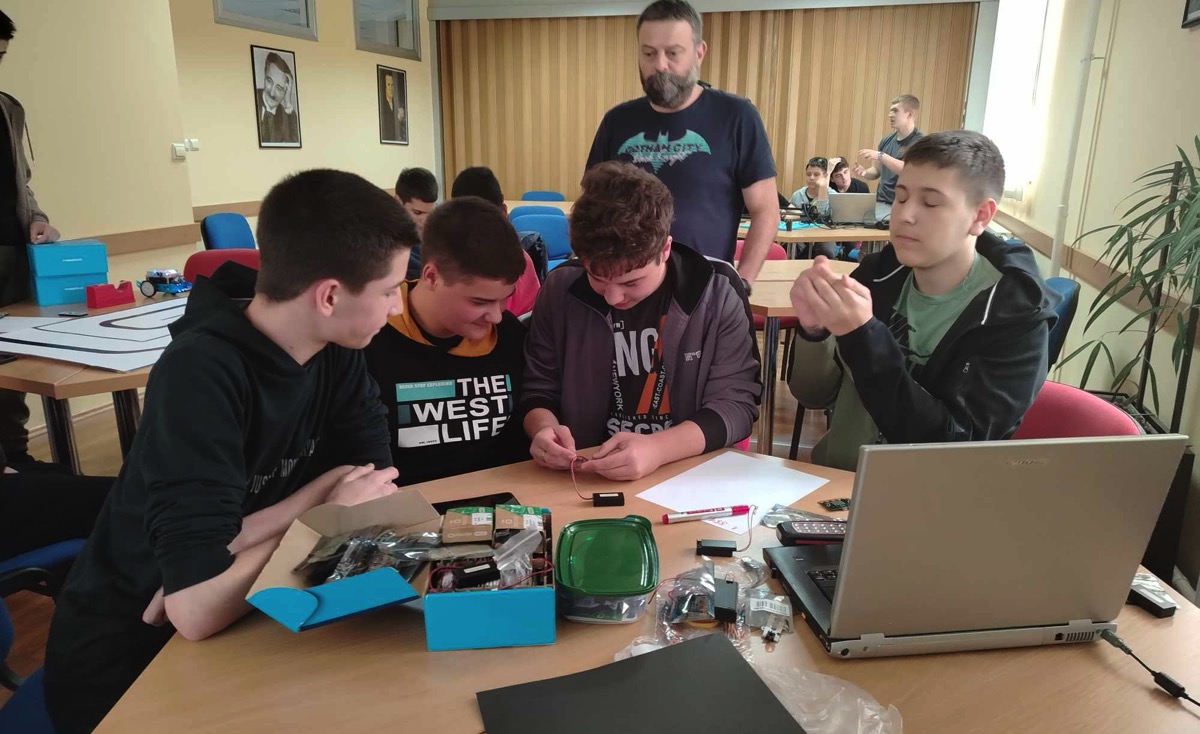 Један дан у свету сензора: Радионица која је одушевила све