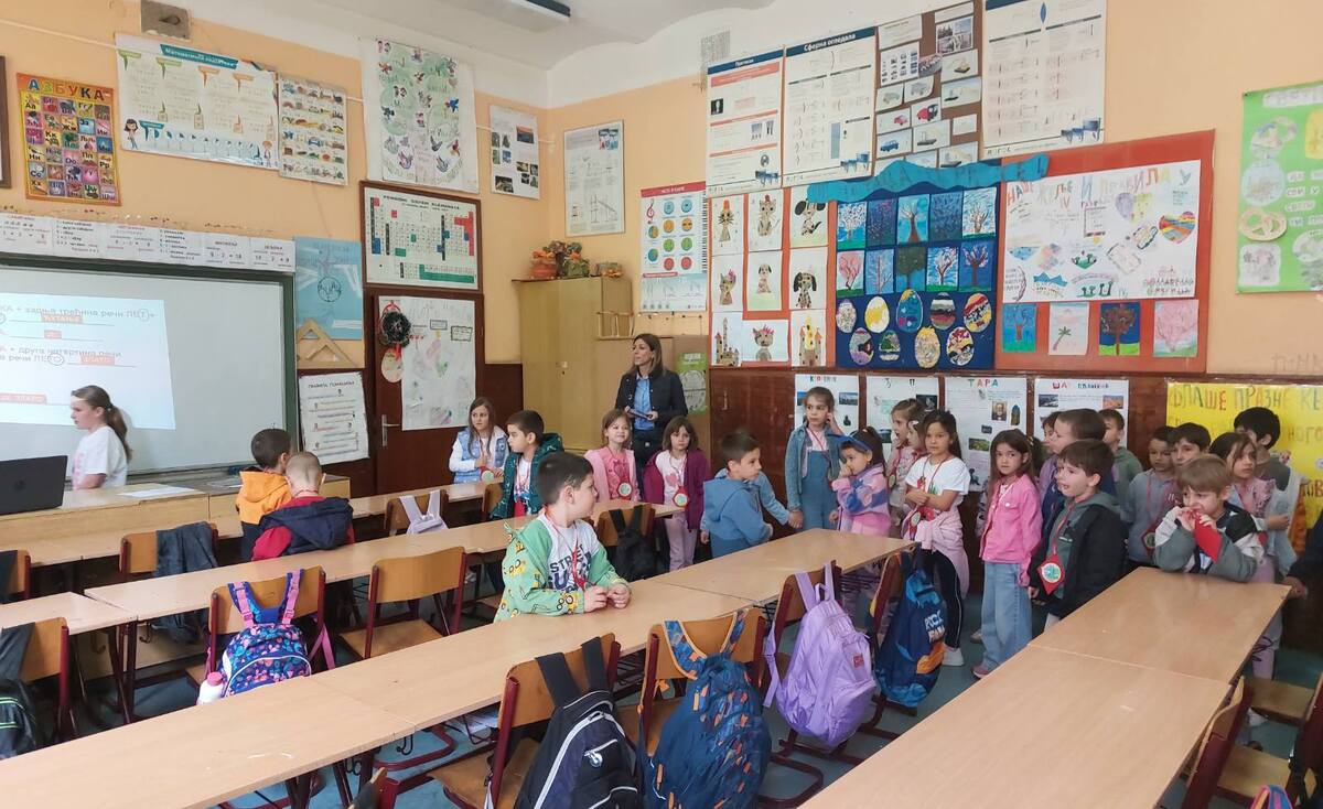 Будући прваци посетили нашу школу